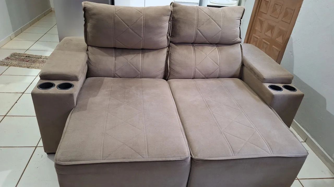 Vende- se sofá 2 lugares