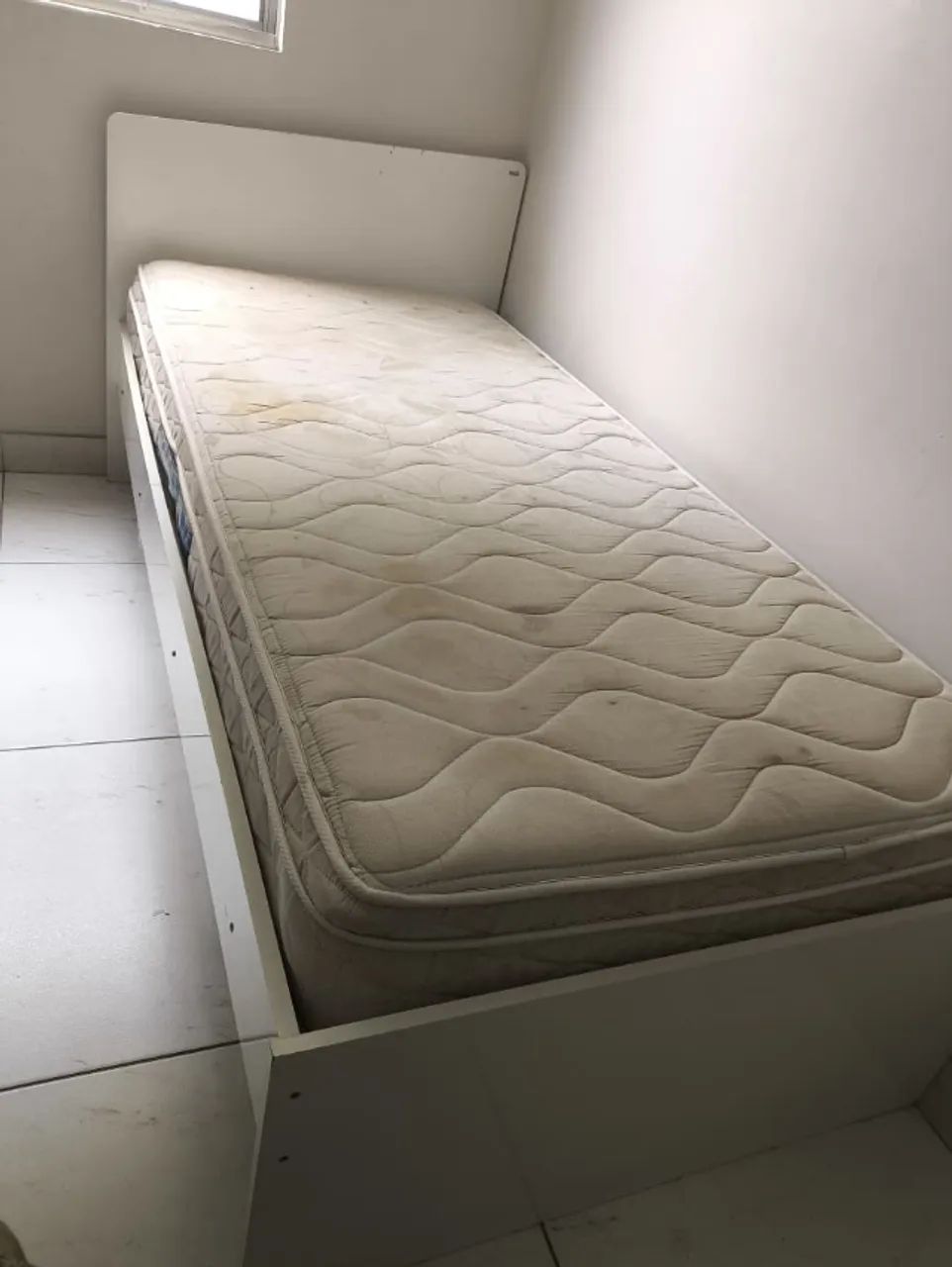 Cama de Solteiro + Colchão - Foto 2