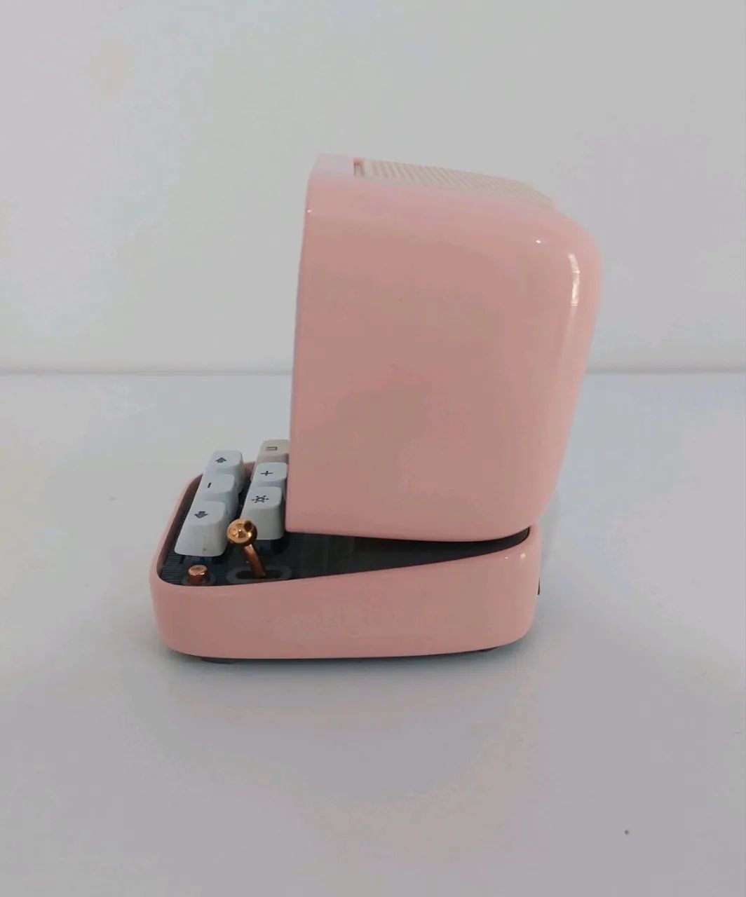Caixa de Som Divoom Ditoo MIC Rosa c/ Microfone  - Foto 4