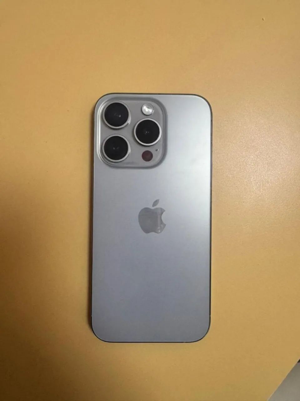 Iphone 15 pro 128gb display manchado - Foto 2