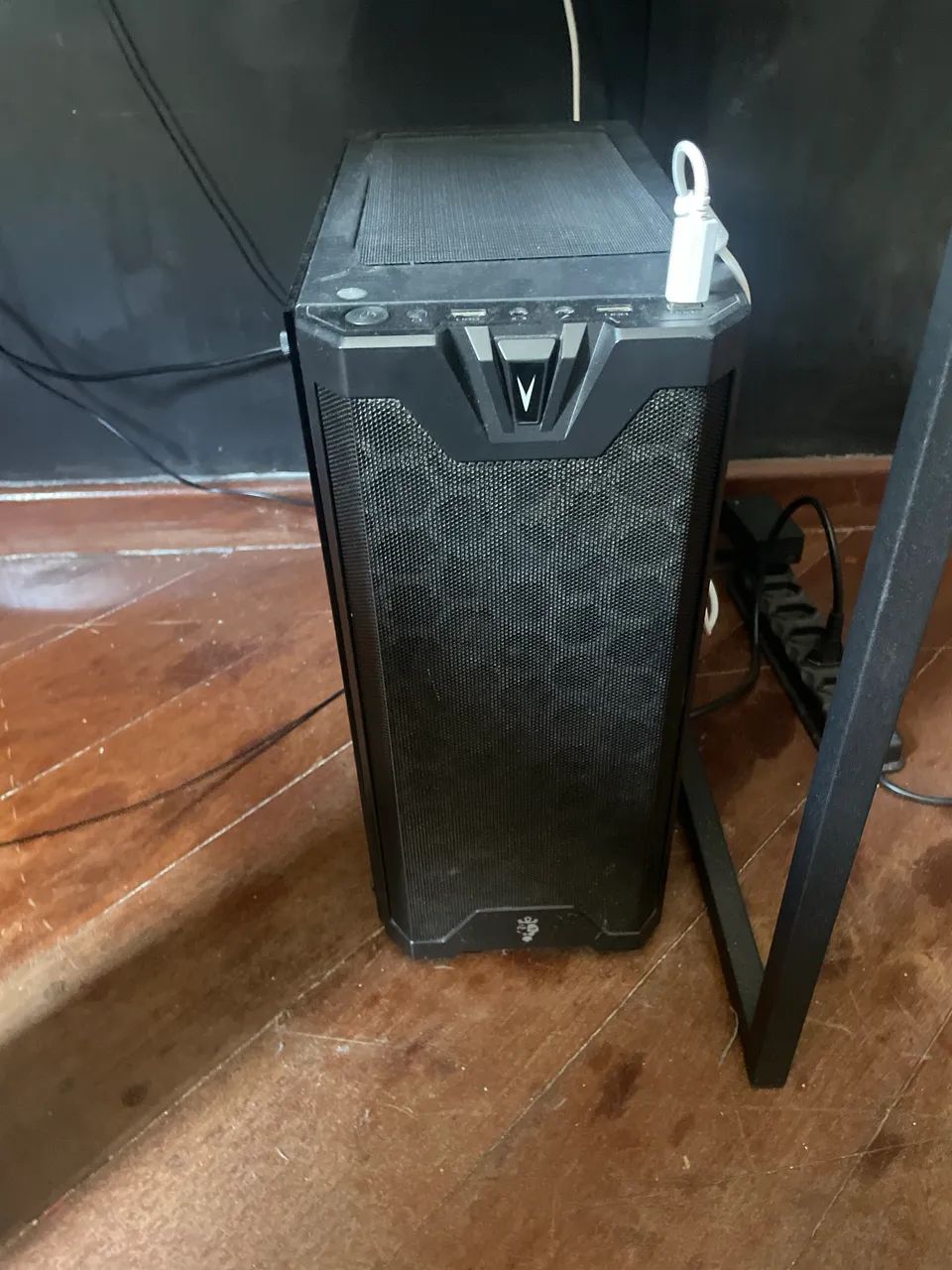 PC Gamer i5 3ª Gen 16GB RAM RX 550 + Teclado Akko Fun60 Pro + Mouse M3 - Foto 2