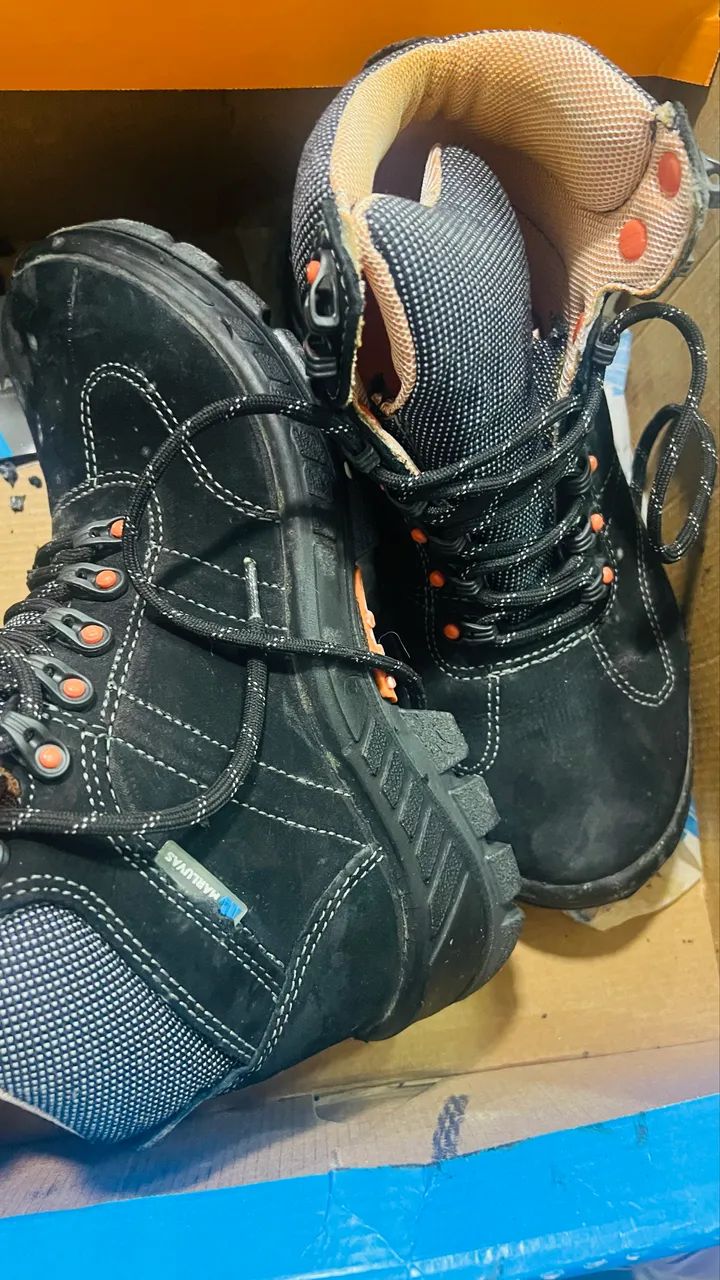 Bota marluvas Doacao  - Foto 3