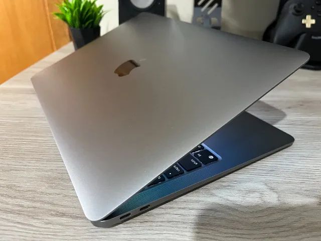 MacBook Air M1 8GB 256GB SSD (12x no Cartão) - Notebooks - Vila MacBook Air M1 8GB 256GB SSD (12x no Cartão) - Notebooks - Vila