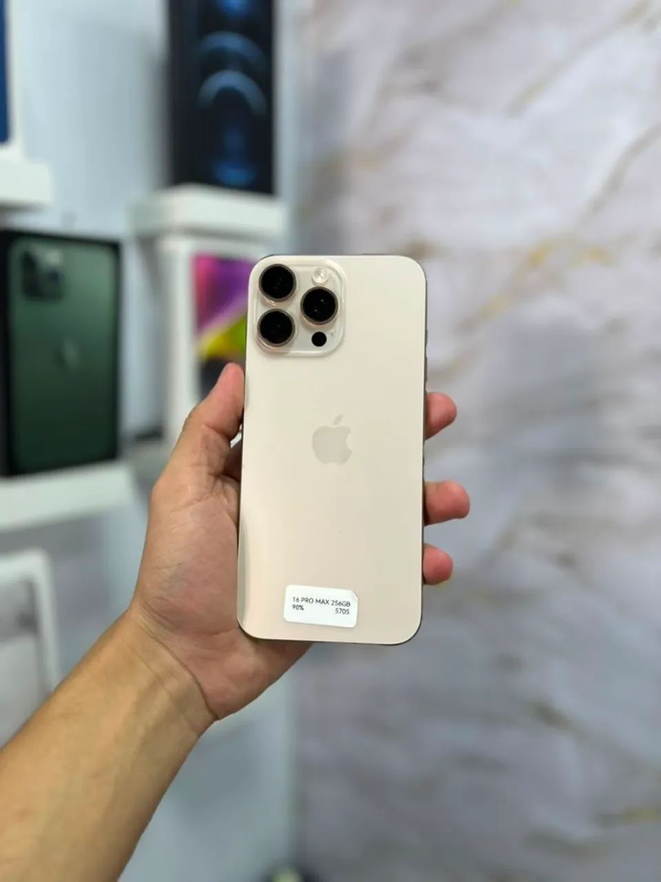 iPhone 14 Pro Max - 256GB <br>?3.599,00 - Foto 2