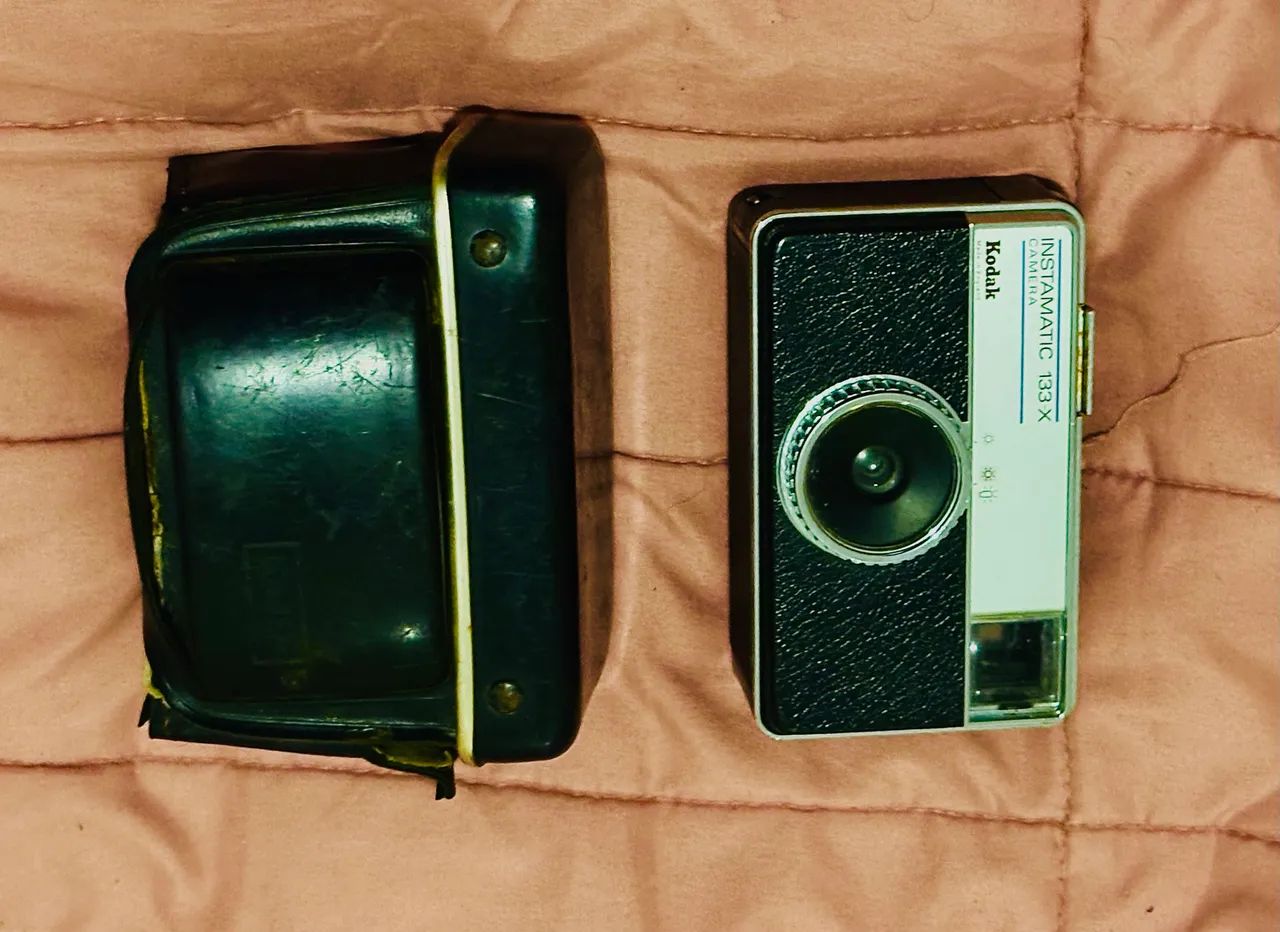 Câmera Analógica Kodak Instamatic 133-x - Foto 3