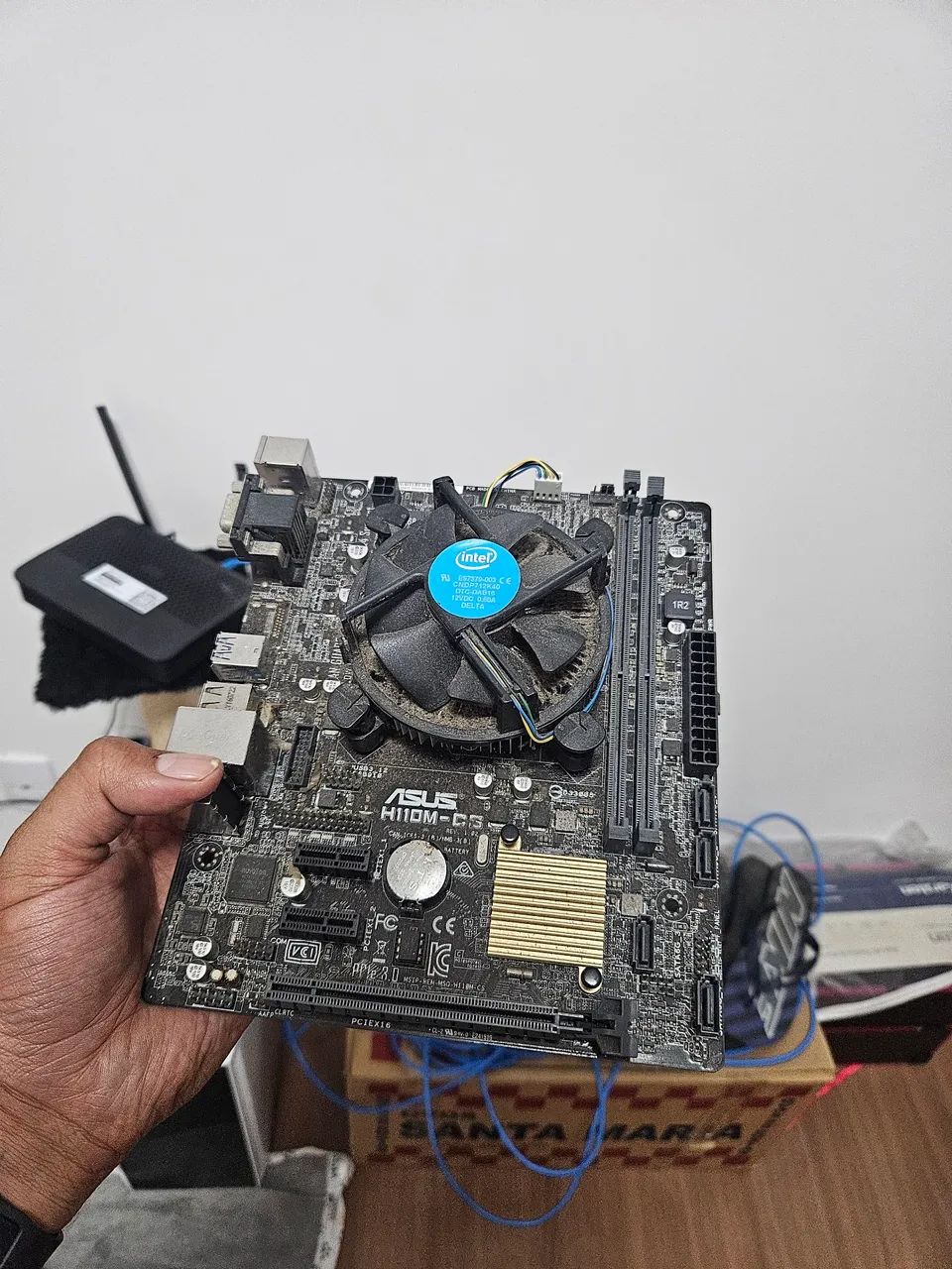 Placa-mãe ASUS H110M-CS + Cooler Intel + Processador Intel I5 8500 - Foto 2