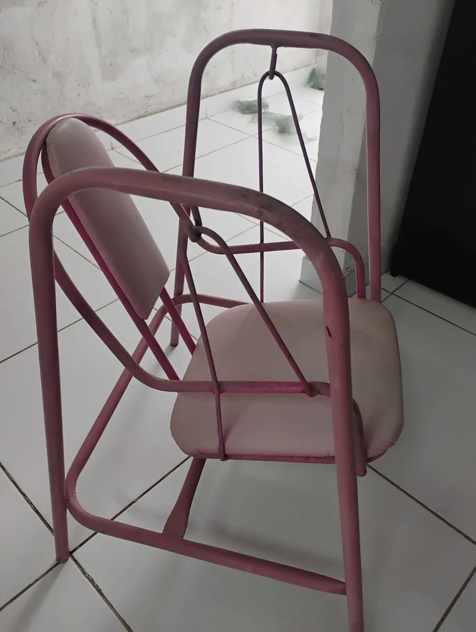 Cadeira de balanço infantil de ferro (Rosa) - Foto 2