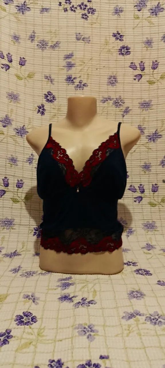 blusa de alcinha com renda vermelha