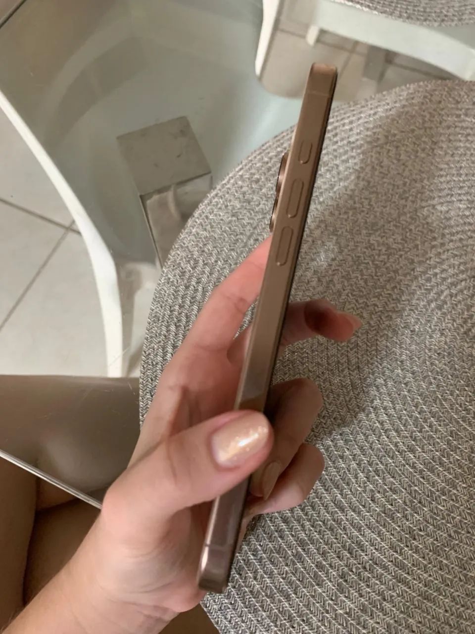 iPhone 16 pro max Desert  - Foto 4