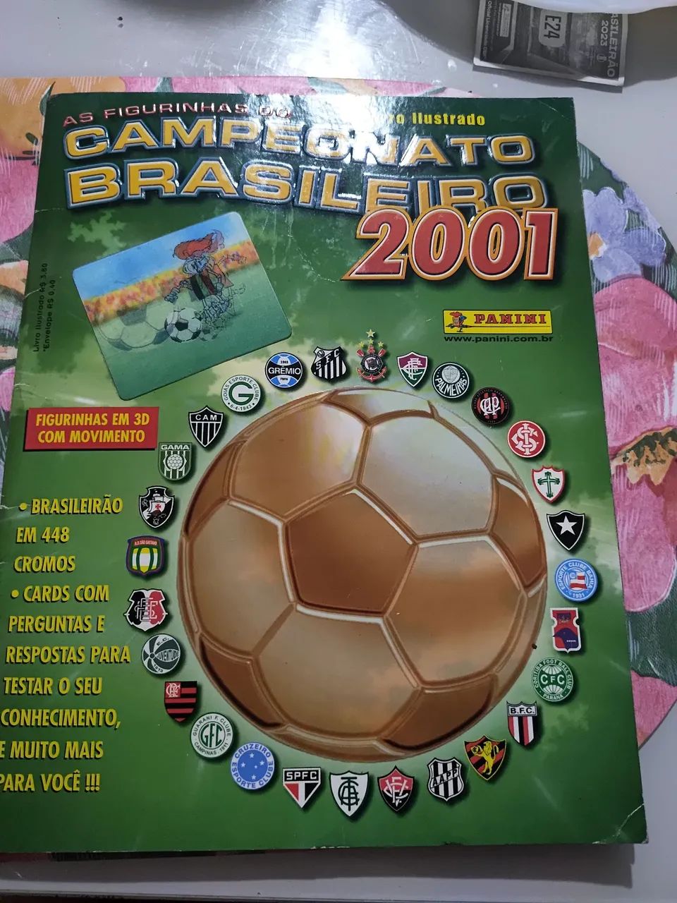 Álbum de figurinha 2001