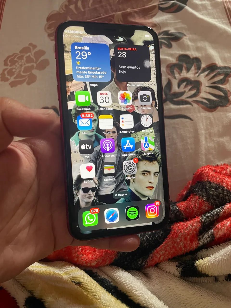 iPhone XR 