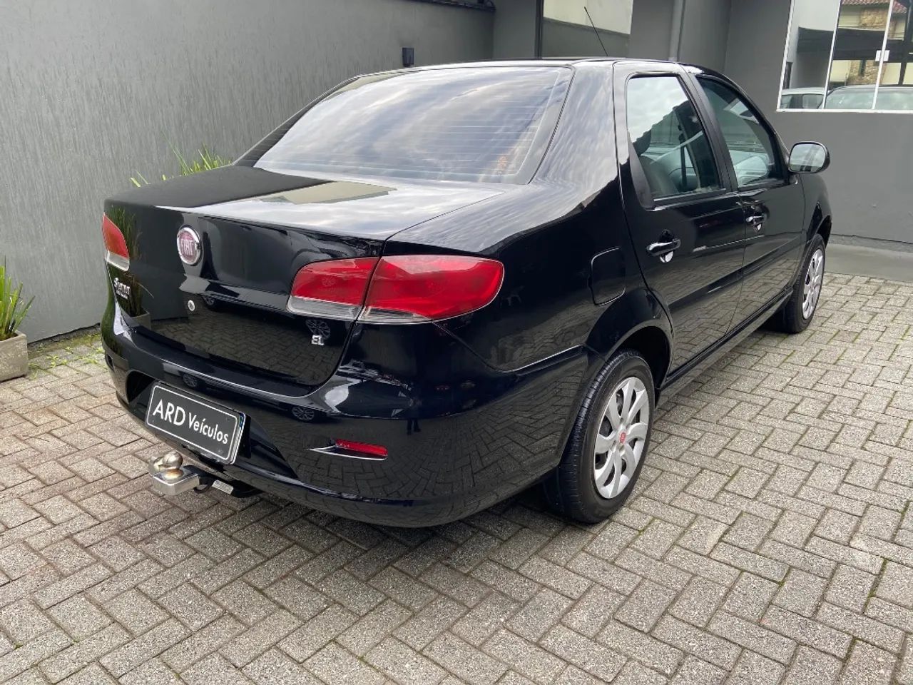 Fiat Siena EL 1.0 MPI Fire Flex 8V 4P 2014 - Foto 5