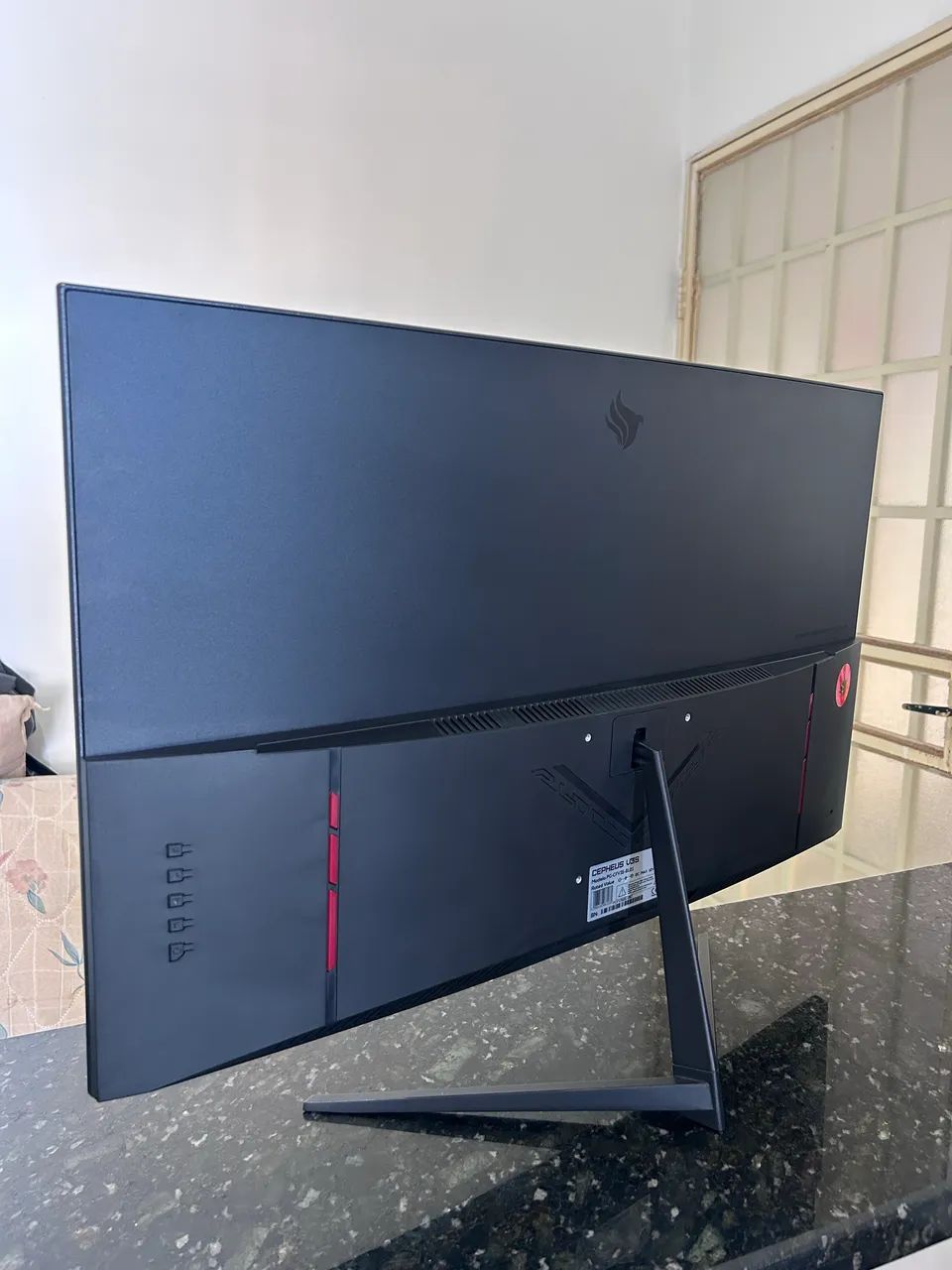 Monitor Gamer Curvo - Foto 2