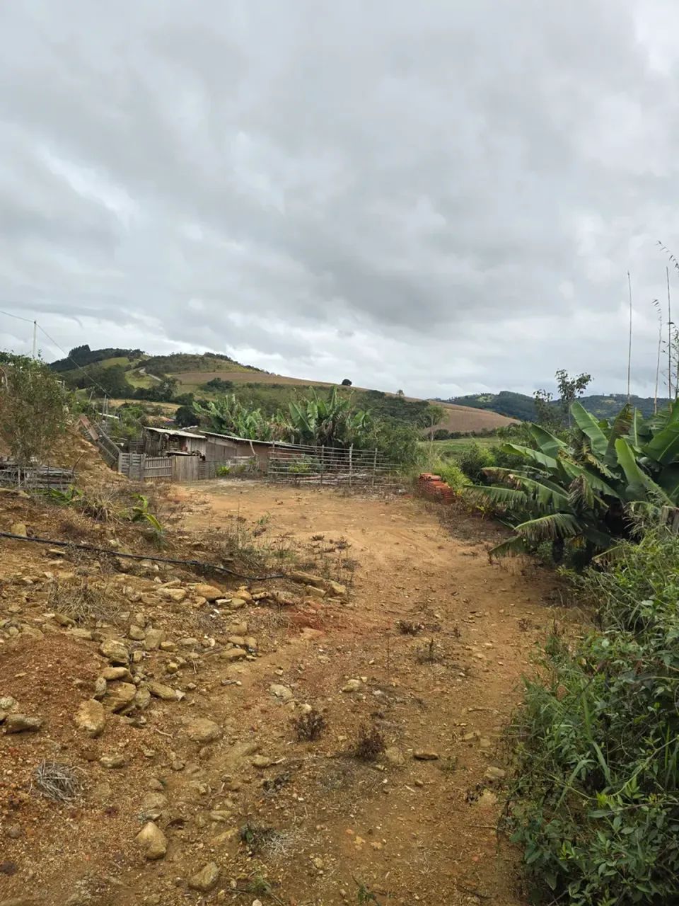 terreno  em Itapeva-MG  com 24 mil metros e nascente - Foto 4