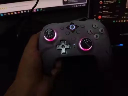 Controle Sem Fio 8BitDo Ultimate 2 Evernight - Edição Honkai: Star Rail - Foto 5