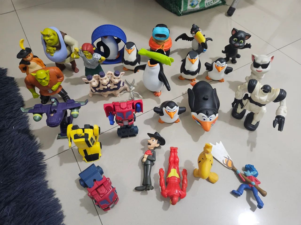 Shrek / Pinguim /transformes 