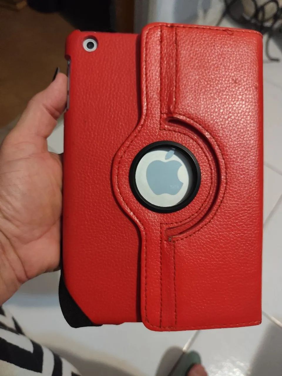 iPad mini 1°geração + 2 capas de couro 