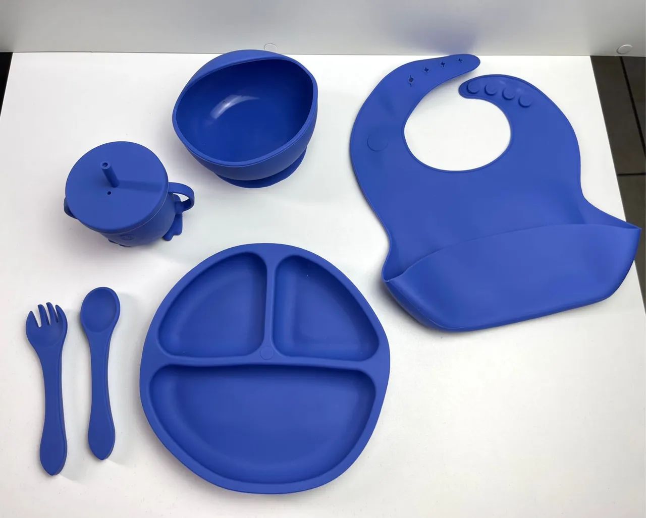 Pratos e copos de silicone introdução alimentar infantil - Foto 2