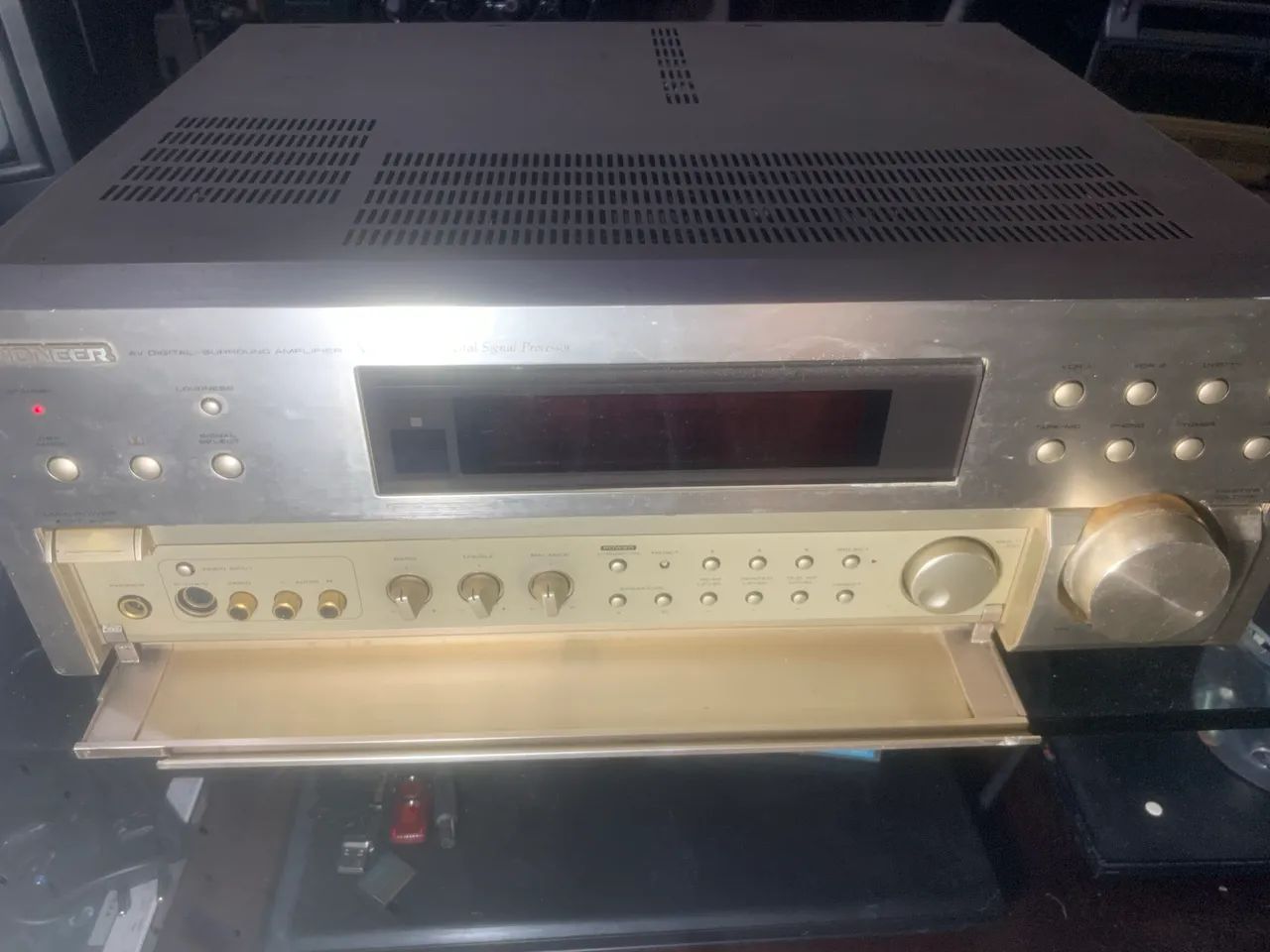 amplificador AV surround digital Pioneer VSA-D7 c/ defeito