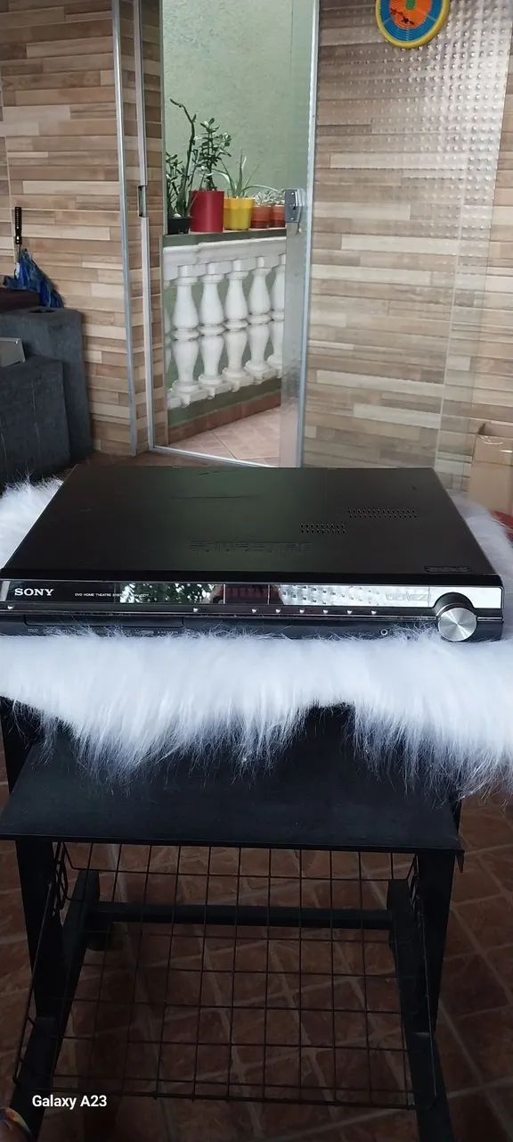 DVD HOME THEATRE SYSTEM DAV-DZ7T GENEZI SONY USADO