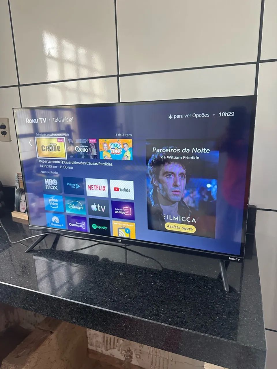 Smartv 32 semi nova leia bem anúncio  - Foto 5