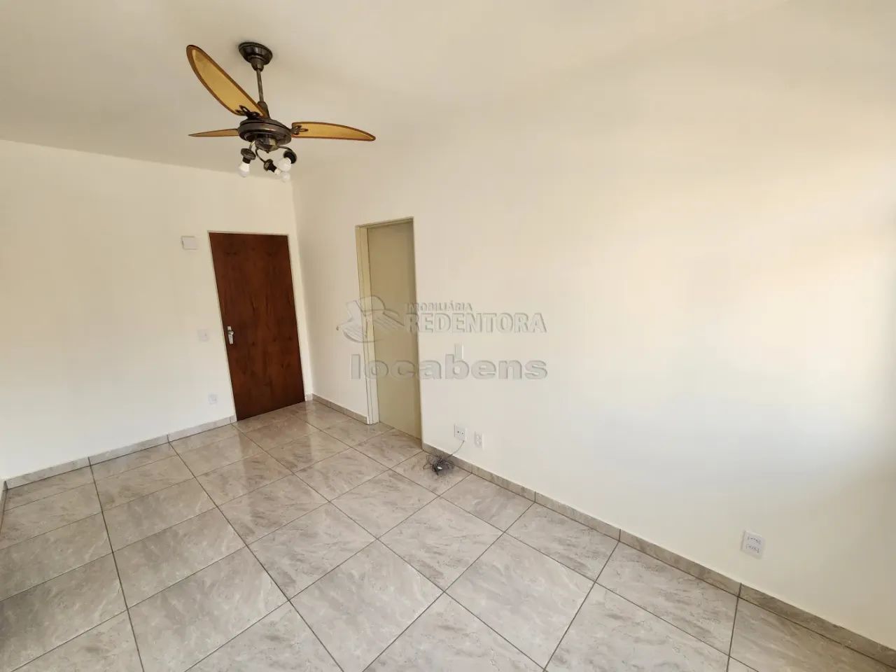 Excelente Apartamento com 1 dormitório no Edifício Mônaco - Foto 2