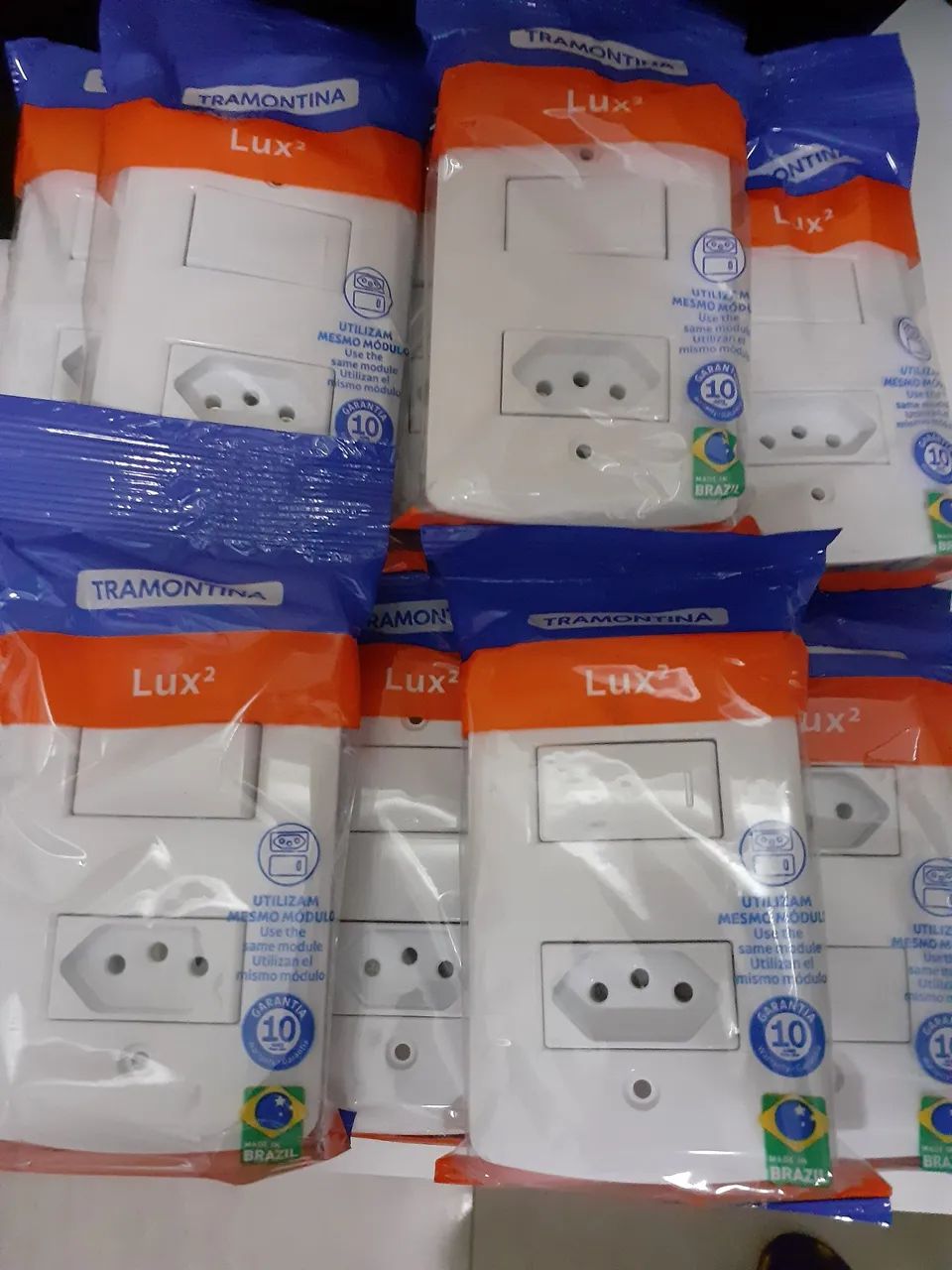 10A Switch with Socket Kit (10 Units)
