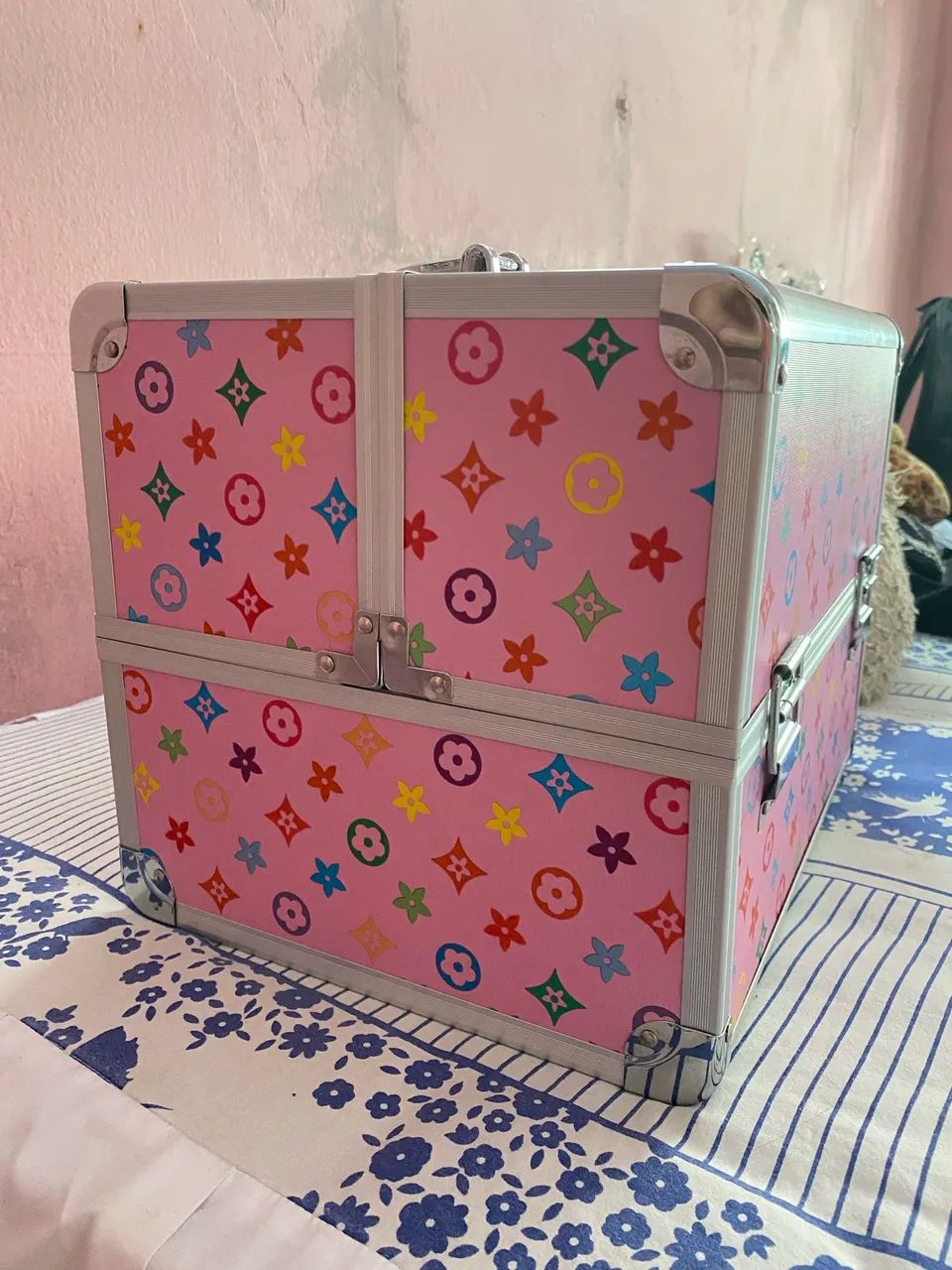 Vende-se mala de maquiagem.  - Foto 4