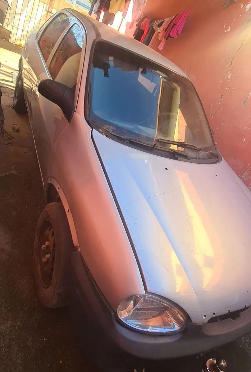 Chevrolet Corsa Sedan 1.0 MPFI 8V 71cv 4P 2003