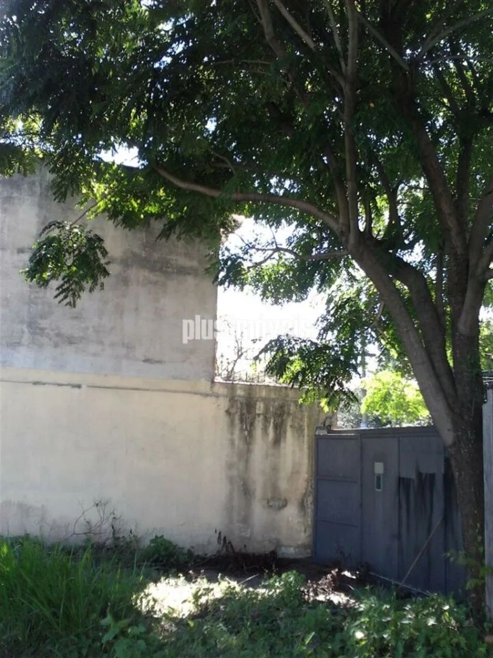 Amplo Terreno em Zona Estritamente Residencial - Foto 3