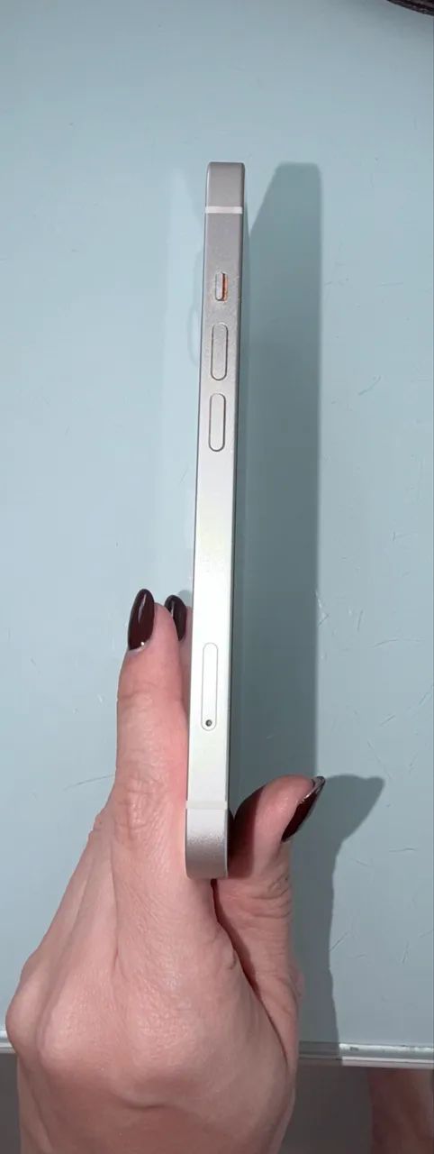 iPhone 14 novo - Foto 2