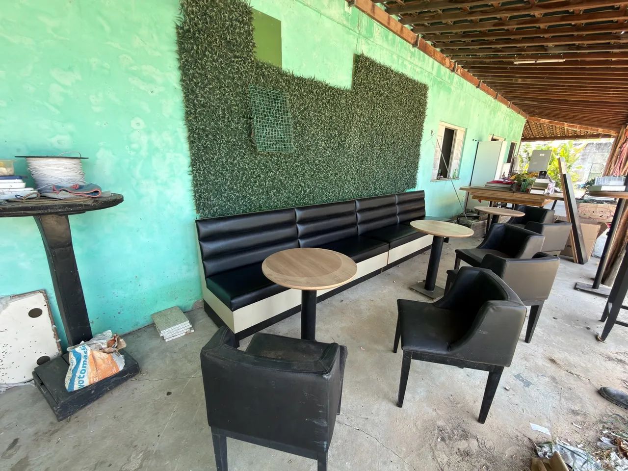 Móveis para Bar e Restaurante | Mesas, Cadeiras e Sofá | R$ 4.500 - Foto 2