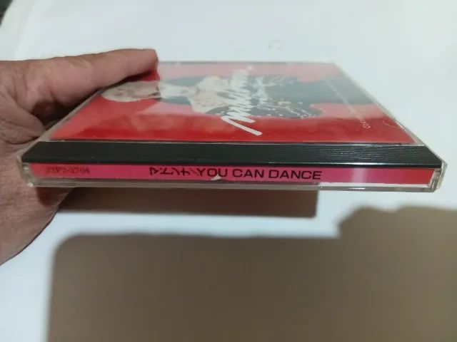 CD - Madonna "You Can Dance" Importado Usado - Foto 4