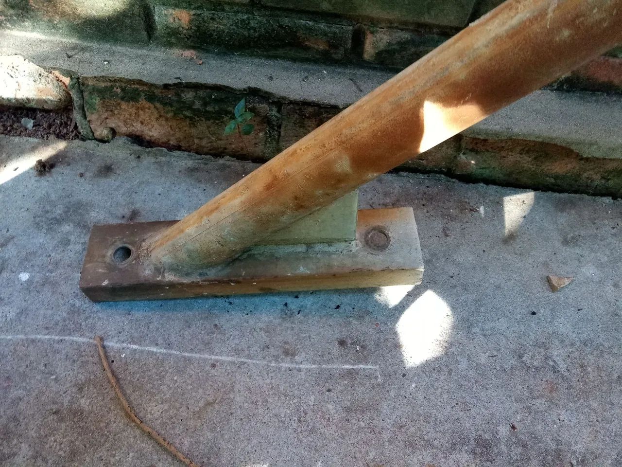 Braço de Luminária para postes - Foto 3
