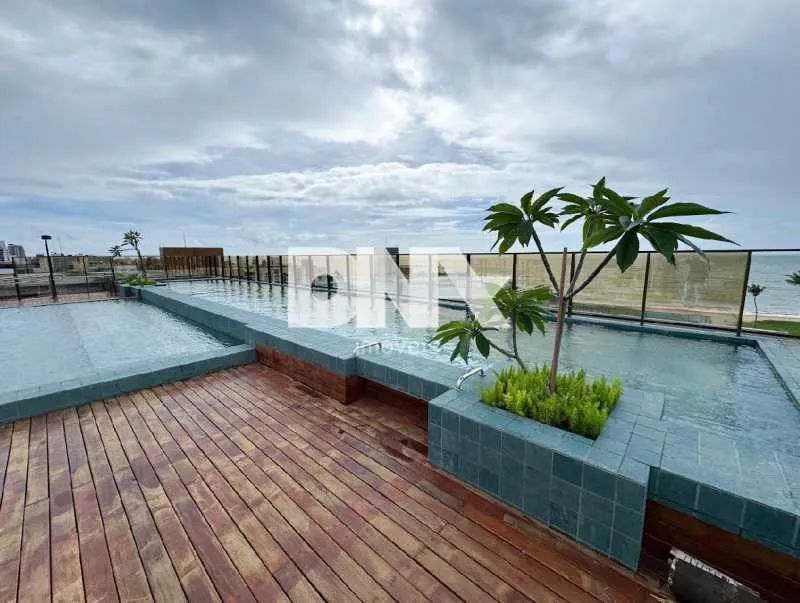 Flat : / Residencial / Jardim Oceania