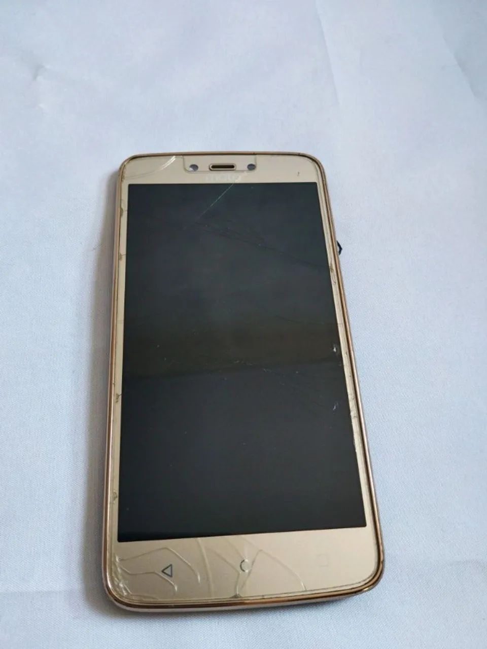 carcaça de celular motorola xt1726 dourada - Foto 2