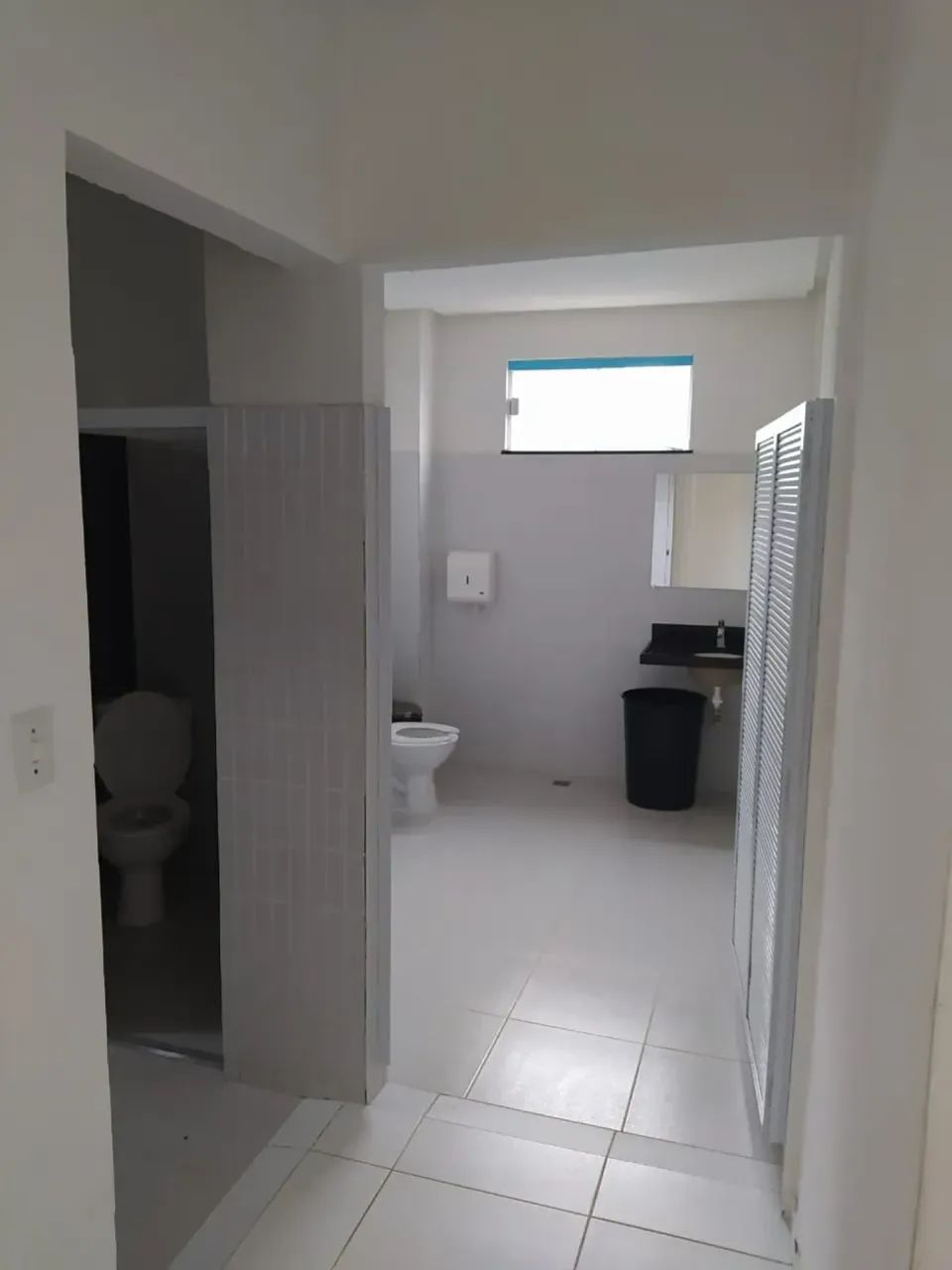 Aluga-se Prédio Comercial no  Olho D'Água - Foto 3