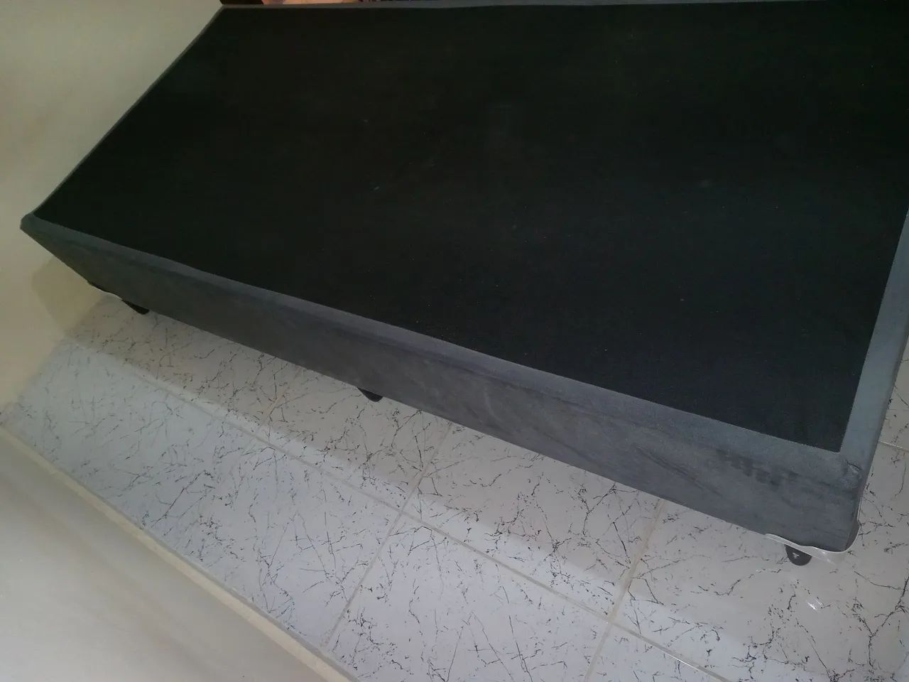 Vendo Cama box de solteiro - Foto 2