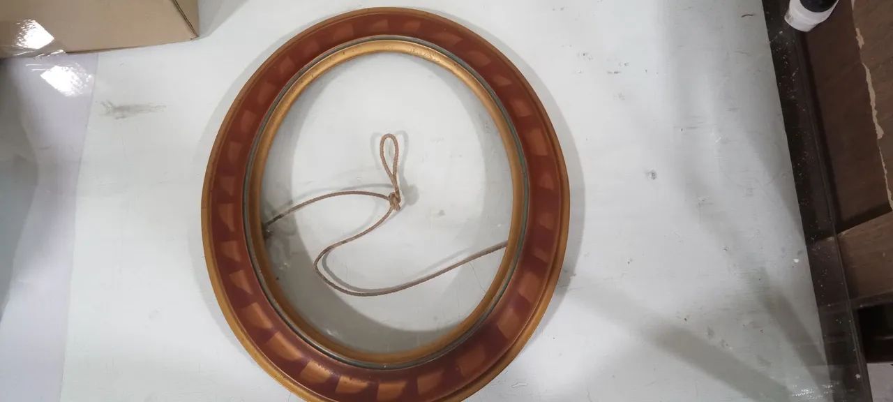 Moldura antiga Bombe 