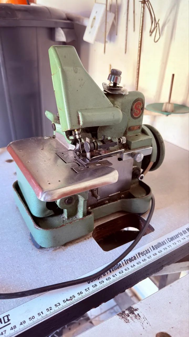 Máquina de costura  - Foto 2