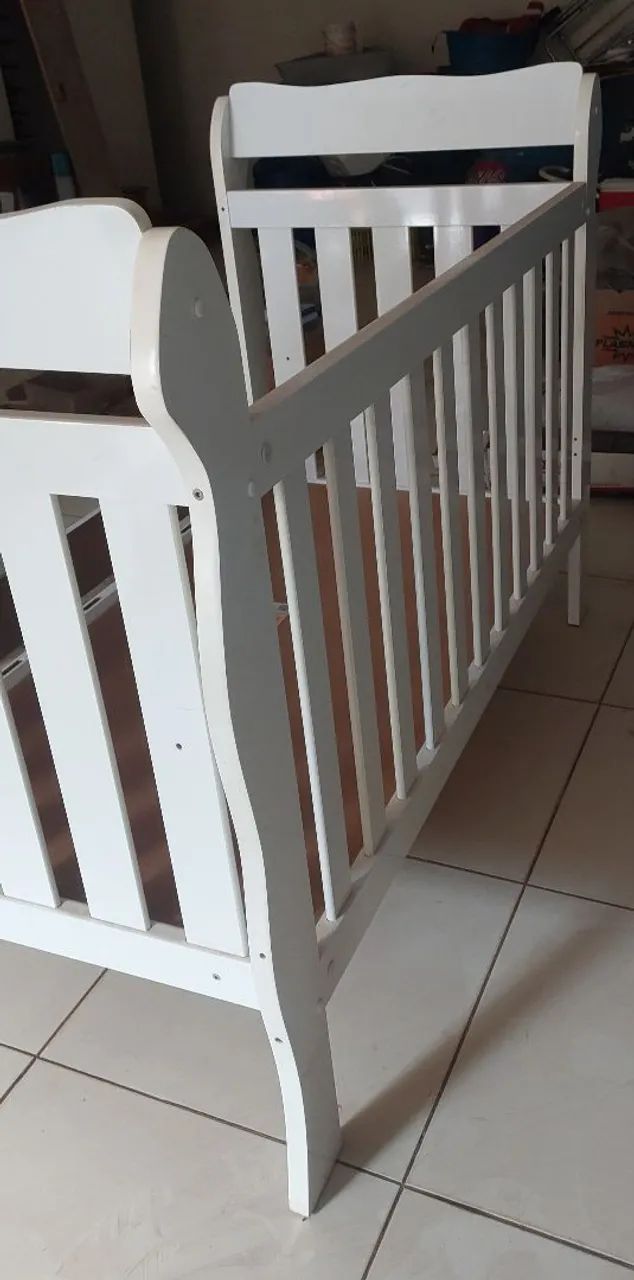 BERÇO AMERICANO BRANCO BRILHO 