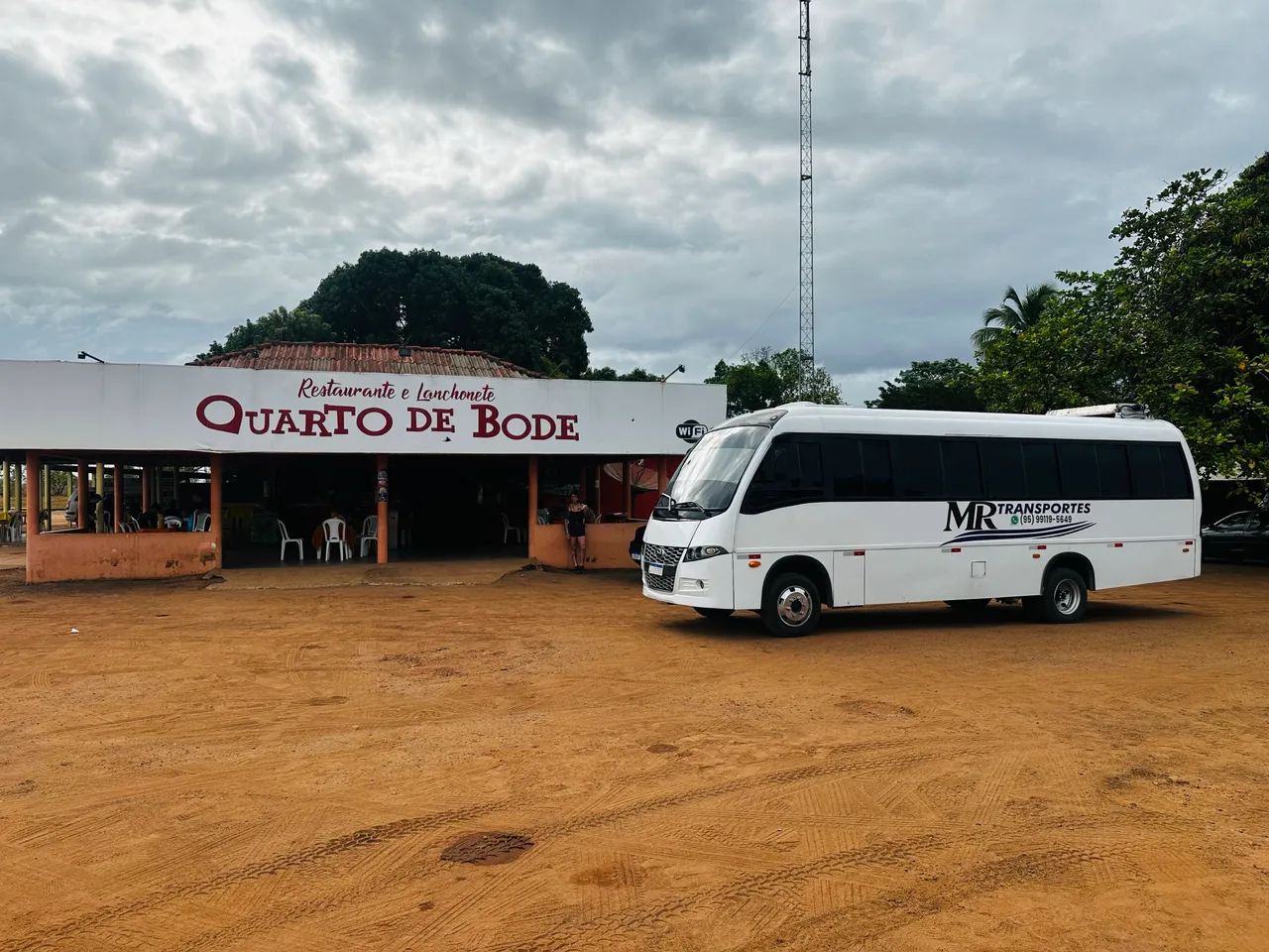 Frete ou aluguel micro onibus  - Foto 3