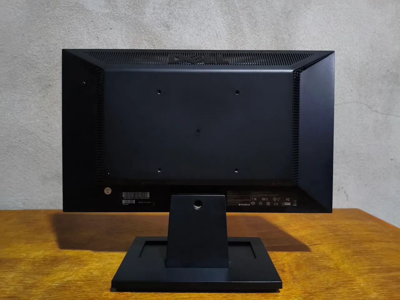Monitor Dell E1609Wc 15,6" LCD - Funcionando - Foto 5