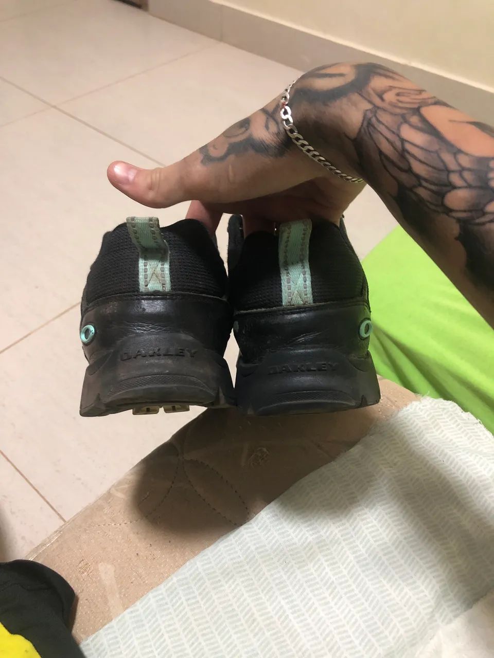 botinha OAKLEY - Foto 2