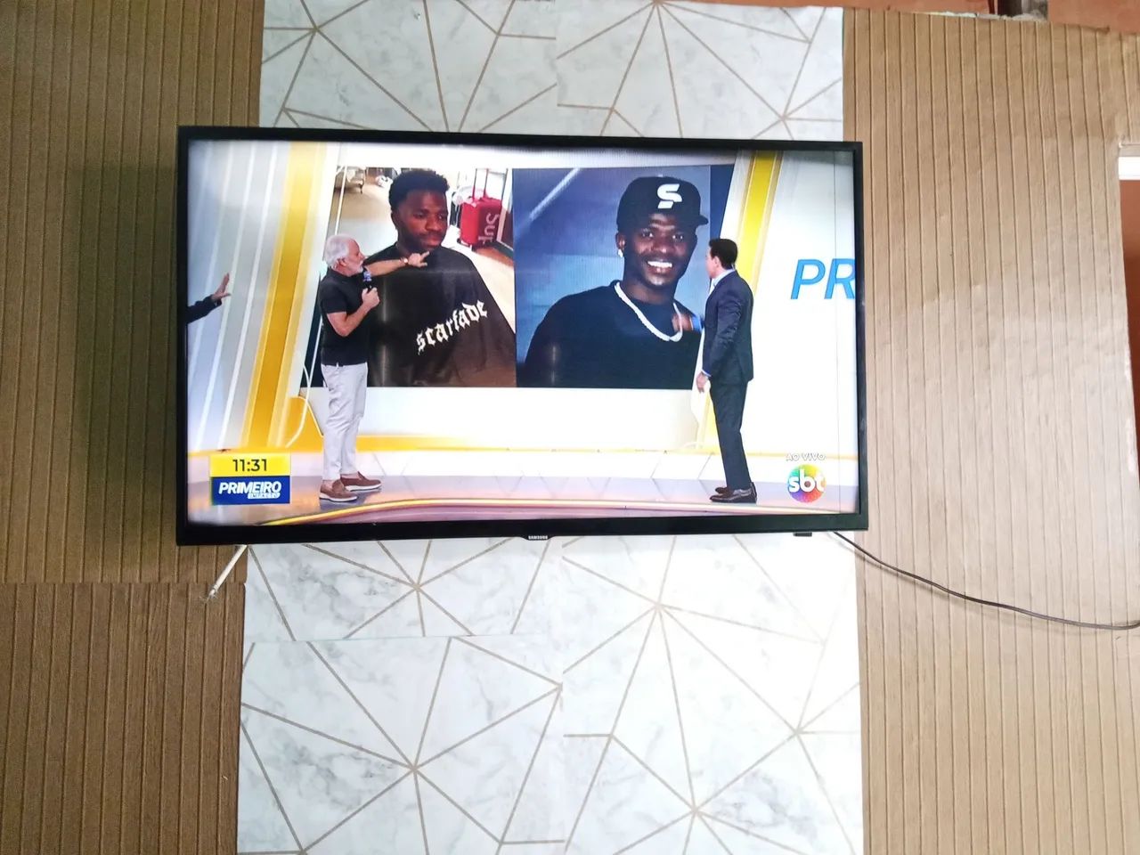 Smart TV Samsung 40" - Ótimo Estado / Funcionando perfeitamente