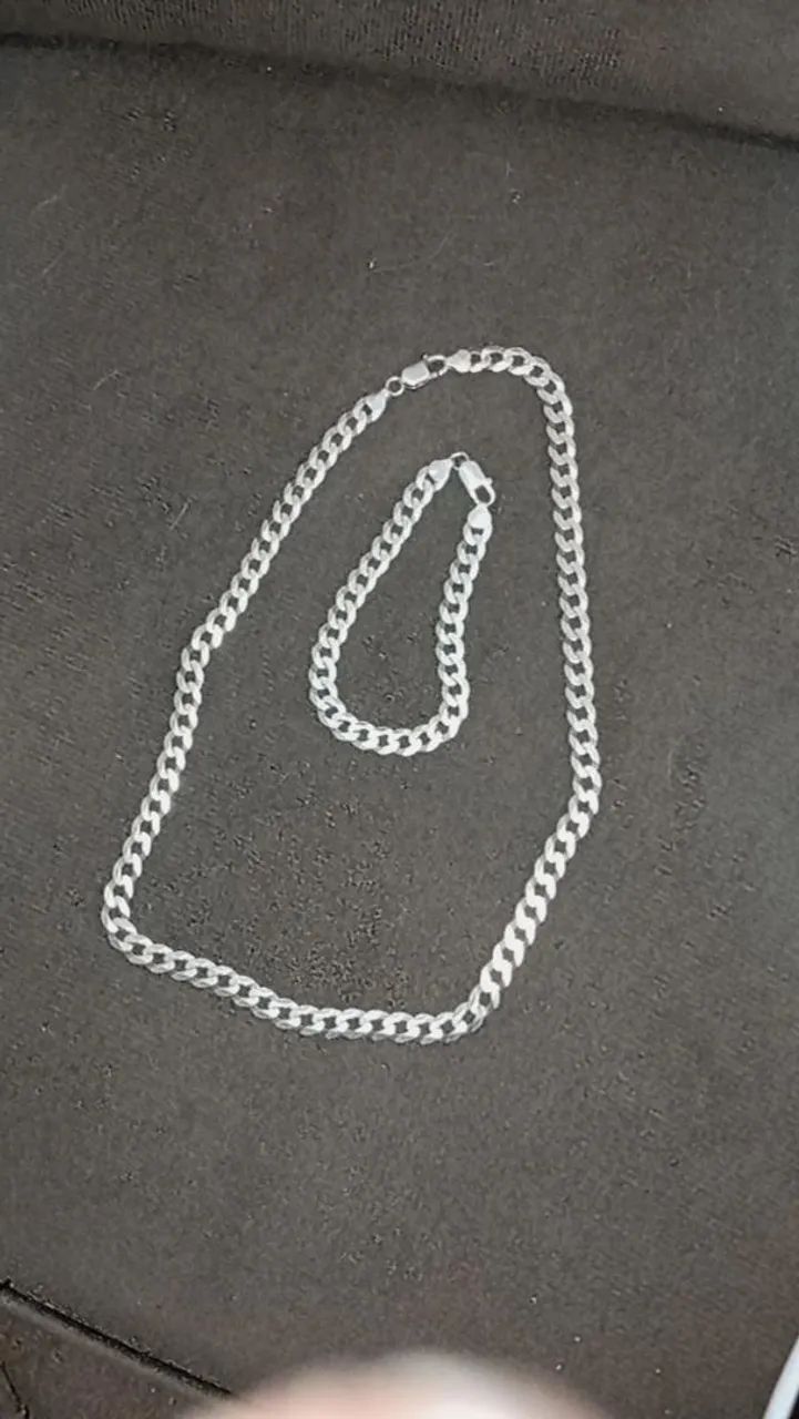 Vendo cordão e pulseira de prata 600 $$ 