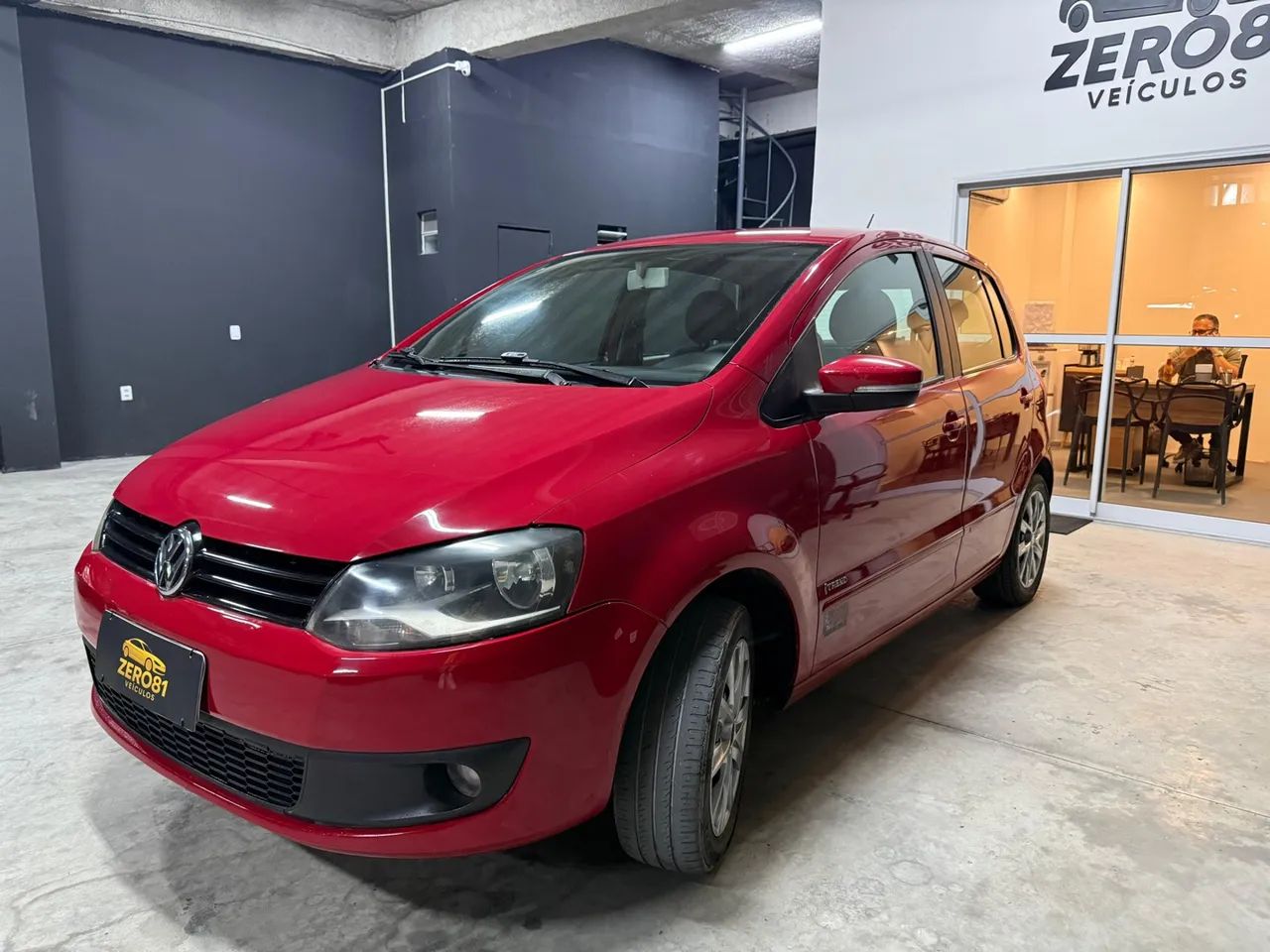 Volkswagen Fox Fox 1.0 Mi Total Flex 8V 3p 2013