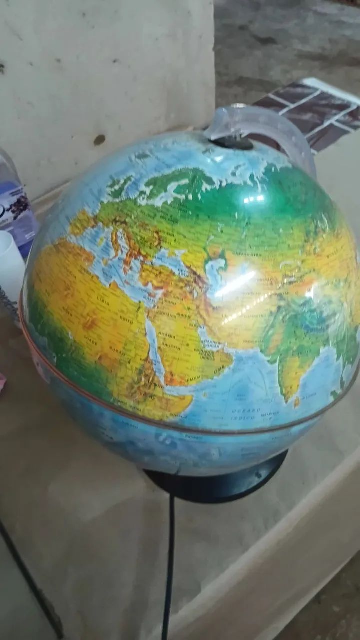 Abajur Globo terrestre  - Foto 3