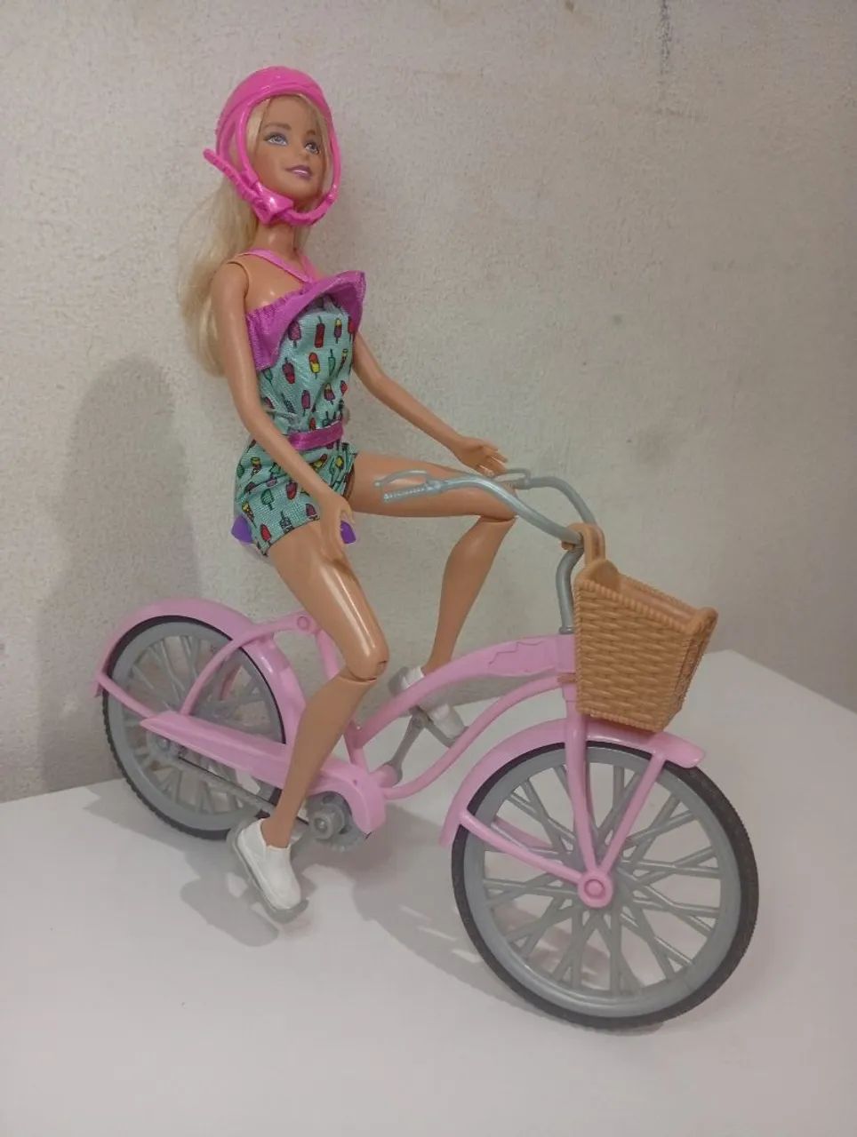 Barbie com bicicleta - Foto 3