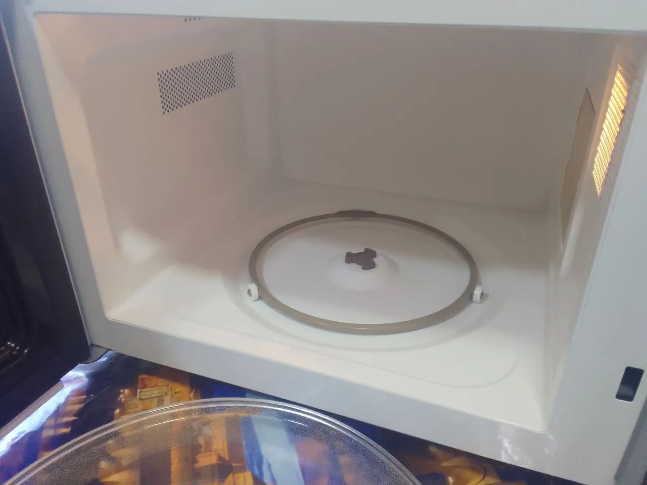Microondas Midea - Foto 4